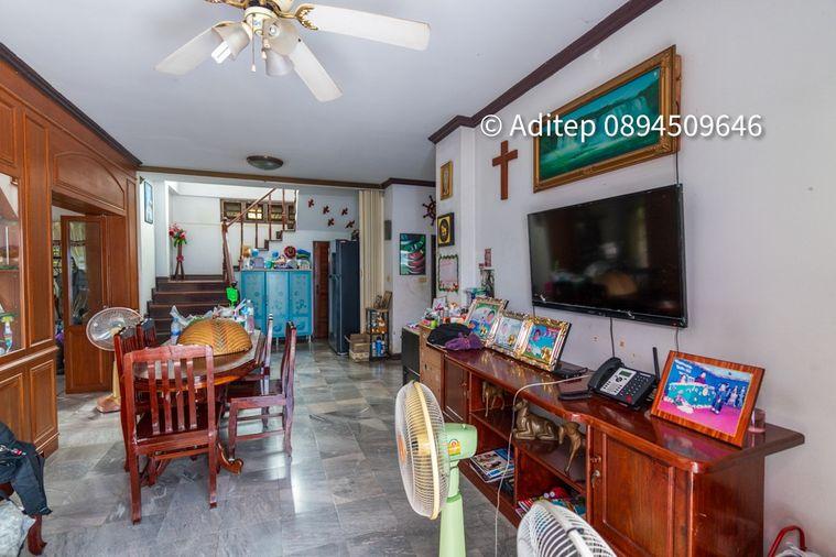 รูป ขาย บ้านเดี่ยว 120 ตรว. หมู่บ้าน นครินทร์ การ์เด้น ร่มเกล้า 19/1 พร้อมอาคารสำนักงาน  เหมาะทั้งในการเป็น Home Office และอยู่อาศัย - รูปที่ 10/27