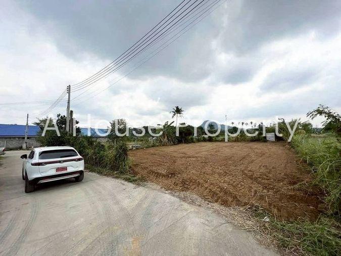 picture Beautiful land plot for sale, good price, Bang Saray area, Sattahip, Chonburi - 6/6