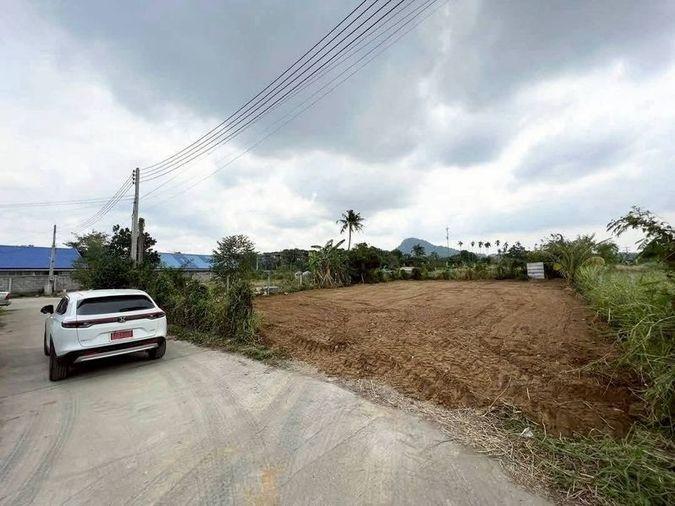 picture Beautiful land plot for sale, good price, Bang Saray area, Sattahip, Chonburi - 5/6