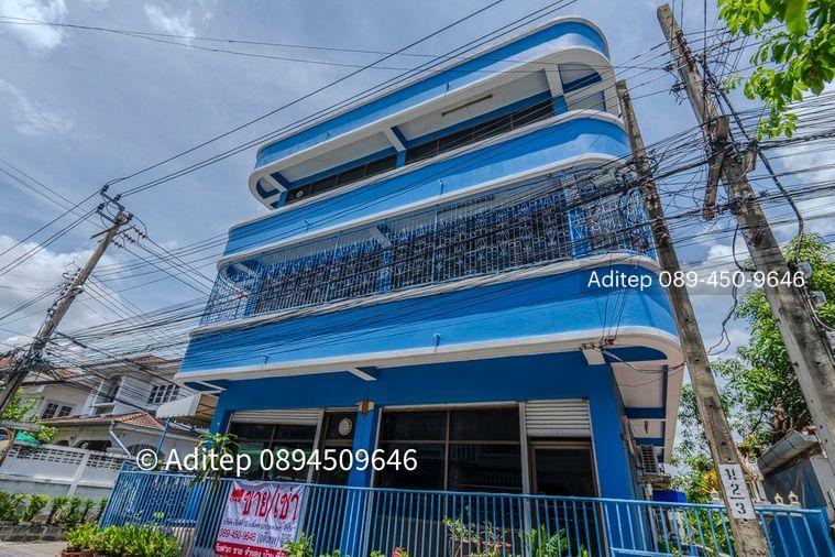 รูป ขายด่วน! ตึก 3 ชั้น 40 ตรว. แปลงหัวมุม ซ.วัดกู้ ปากเกร็ด ทำเลทอง เหมาะทำหอพัก ใกล้รถไฟฟ้าสายสีชมพู! ท่าน้ำปากเกร็ด - รูปที่ 3/33