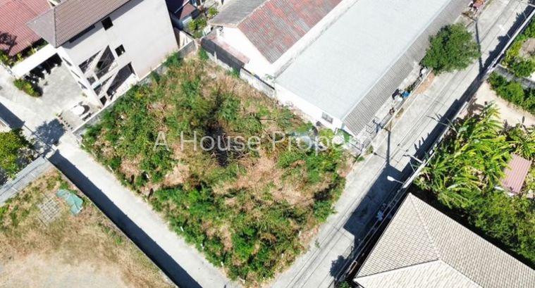 รูป ขายที่ดินเปล่า เขตพัทยา แปลงสวย ราคาถูก ใกล้แหล่งชุมชน - รูปที่ 1/13