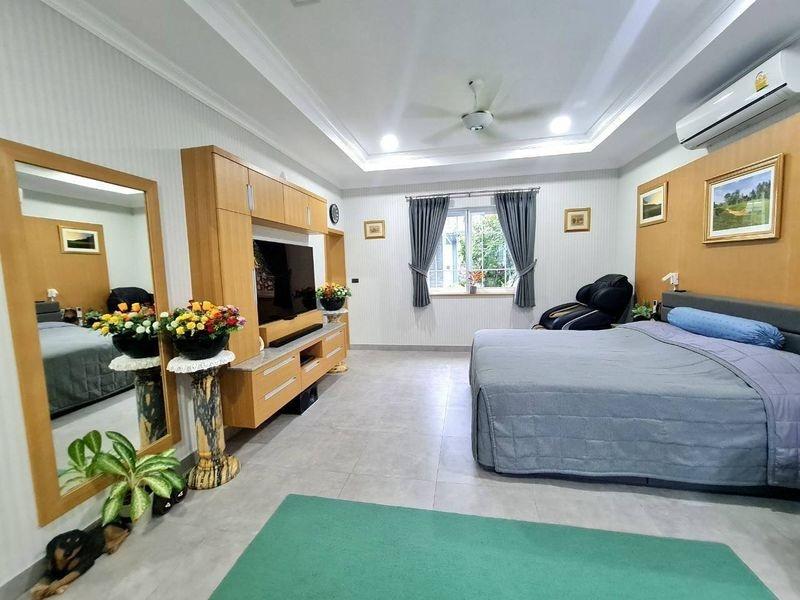 รูป ขายบ้านหรู พร้อมสระว่ายน้ำ โซนหัวยใหญ่ พัทยา ใกล้สนามกอล์ฟ ฟินิกซ์ - รูปที่ 6/19