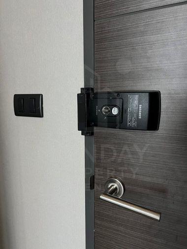 picture HotDeal​🔥🔥For​Sale​ Condo Ready to move in atMetro Sky Prachachuen (MD-95047)​ - 12/13