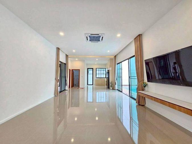 รูป ขายบ้านเดี่ยวสร้างใหม่ โซนพัทยา ทำเลดี ใกล้โรงเรียนนานาชาติรีเจ้นท์  - รูปที่ 4/19