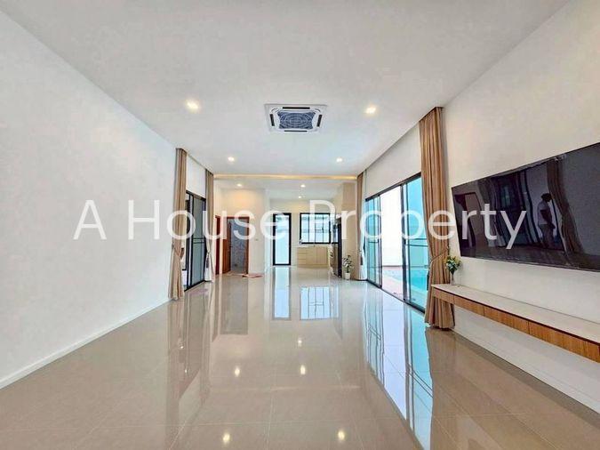 รูป ขายบ้านเดี่ยวสร้างใหม่ โซนพัทยา ทำเลดี ใกล้โรงเรียนนานาชาติรีเจ้นท์ - รูปที่ 4/19