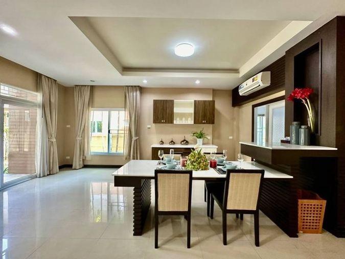 picture Luxury detached house for rent, large house, The Boulevard Village, Sriracha, Chonburi - 4/20