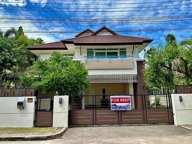 picture Luxury detached house for rent, large house, The Boulevard Village, Sriracha, Chonburi - 1/20