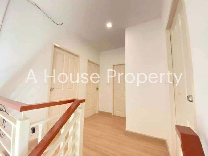picture Urgent sale, 2-storey semi-detached house, Trio Town Assumption - Sriracha project, Chonburi - 5/17