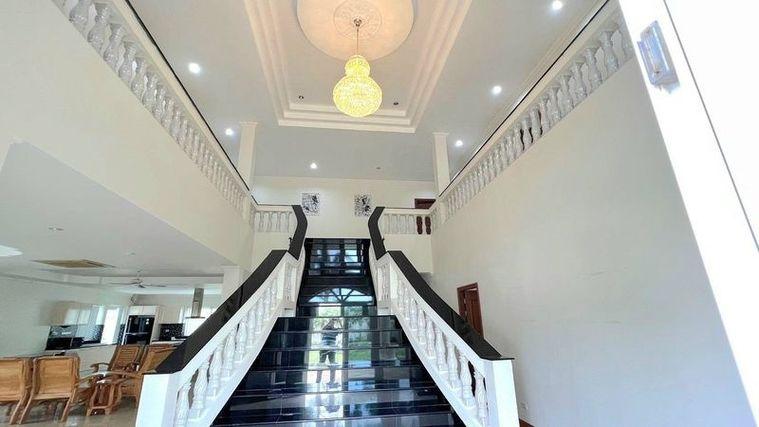 รูป ขายบ้านเดี่ยวสุดหรู หลังใหญ่ โซนบางเสร่ ฝั่งทะเล สัตหีบ ชลบุรี  - รูปที่ 9/20