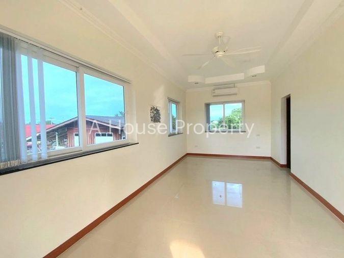 รูป ขายบ้านเดี่ยวสุดหรู หลังใหญ่ โซนบางเสร่ ฝั่งทะเล สัตหีบ ชลบุรี - รูปที่ 11/20