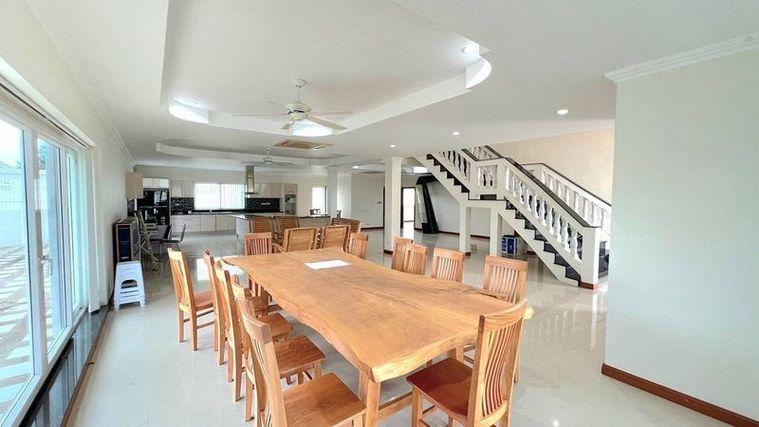 รูป ขายบ้านเดี่ยวสุดหรู หลังใหญ่ โซนบางเสร่ ฝั่งทะเล สัตหีบ ชลบุรี  - รูปที่ 3/20