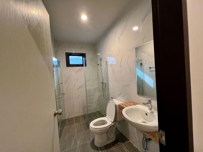 รูป ขายบ้านเดี่ยวสไตล์โมเดิร์น Living Loft ลำลูกกา คลอง 9 | หรูหรา กว้างขวาง วัสดุพรีเมียม พร้อมเข้าอยู่ - รูปที่ 19/25