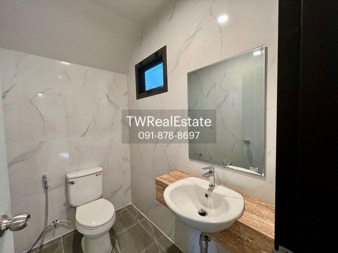 รูป ขายบ้านเดี่ยวสไตล์โมเดิร์น Living Loft ลำลูกกา คลอง 9 | หรูหรา กว้างขวาง วัสดุพรีเมียม พร้อมเข้าอยู่ - รูปที่ 14/25