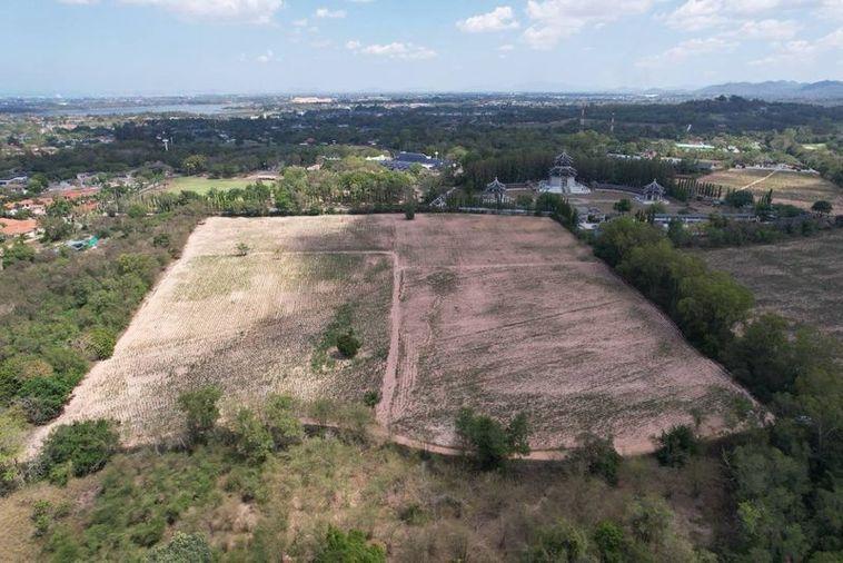 picture Beautiful land plot for sale, good location, next to Siam Country Club Pattaya golf course. - 1/9