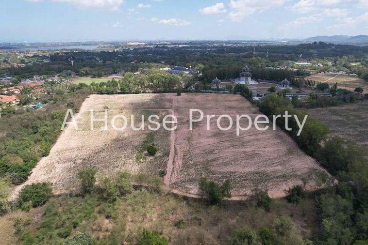 picture Beautiful land plot for sale, good location, next to Siam Country Club Pattaya golf course. - 1/9