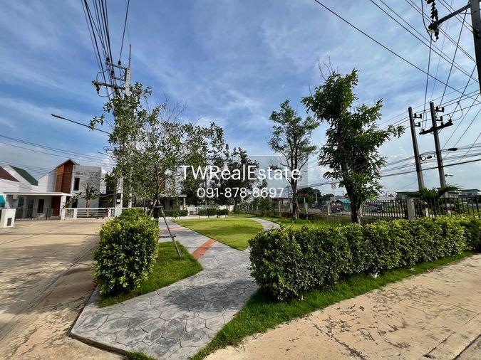 รูป ขายบ้านเดี่ยวสไตล์โมเดิร์น Living Loft ลำลูกกา คลอง 9 | หรูหรา กว้างขวาง วัสดุพรีเมียม พร้อมเข้าอยู่ - รูปที่ 5/25