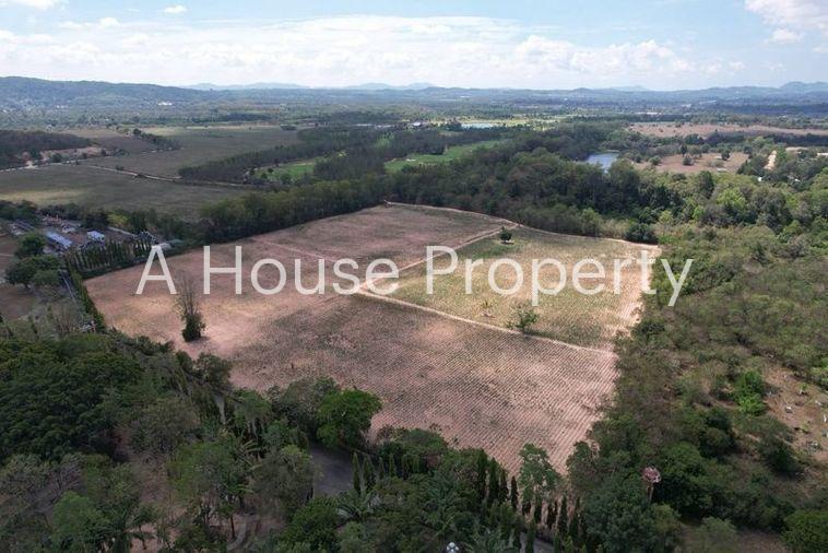 picture Beautiful land plot for sale, good location, next to Siam Country Club Pattaya golf course. - 2/9