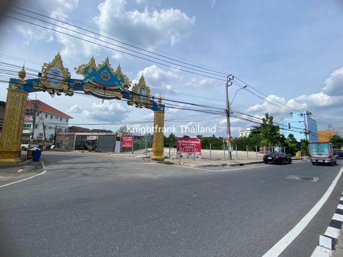 รูป ขายที่ดิน 3-1-28.5 ไร่ ติดถนนนครอินทร์ อำเภอบางกรวย จังหวัดนนทบุรี - รูปที่ 4/7