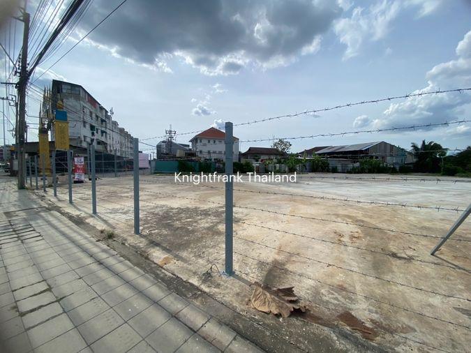 รูป ขายที่ดิน 3-1-28.5 ไร่ ติดถนนนครอินทร์ อำเภอบางกรวย จังหวัดนนทบุรี - รูปที่ 1/7