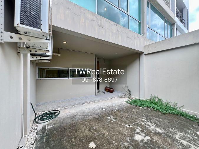 picture For Sale: 3-Story Townhome, Prime Location on Main Road – Noble Cube Pattanakarn - 4/26