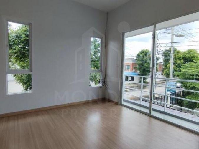 picture House for Sale ​🔥🔥 Special Price at J Villa Sukhumvit-Praksa MD-58728 - 11/17