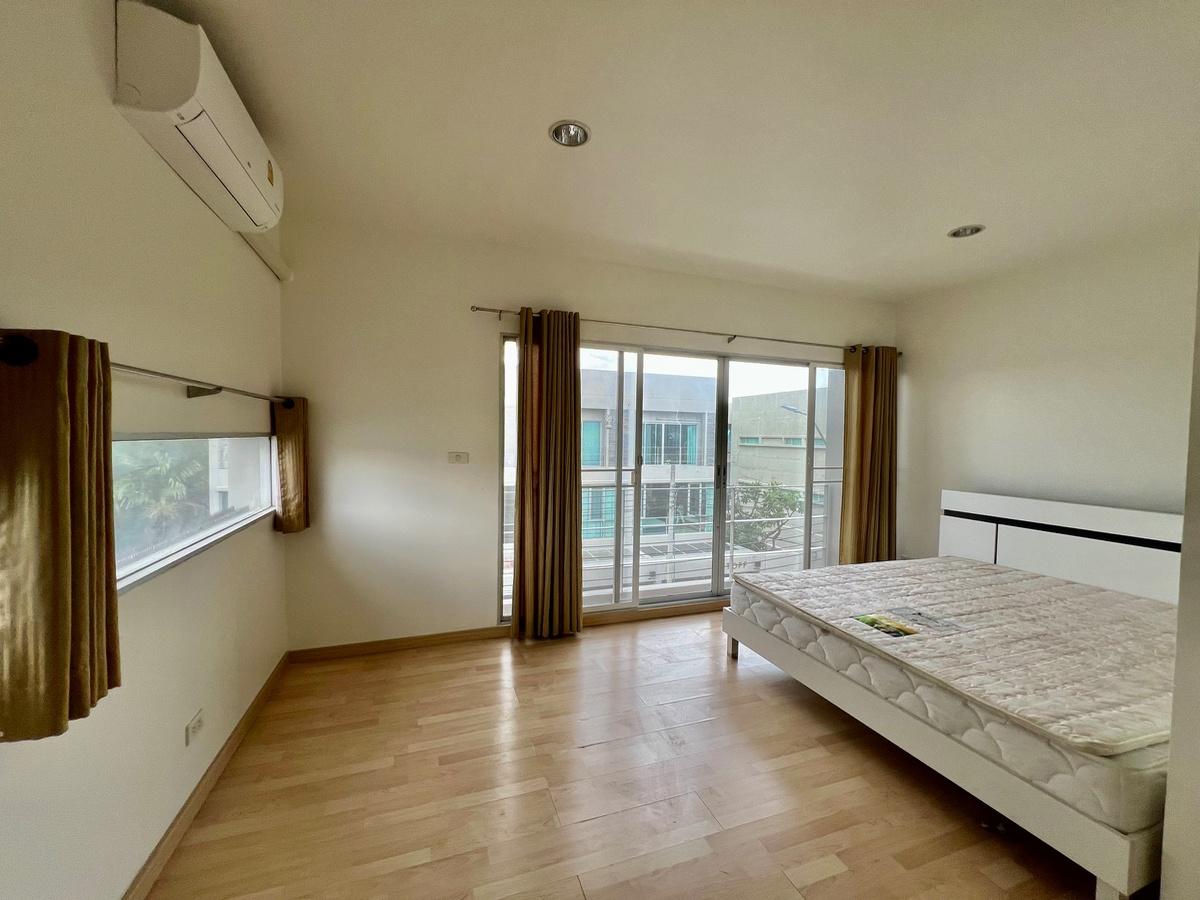 picture For Sale: 3-Storey Corner Townhome with Large Space in Prime Location – Noble Cube Pattanakarn - 21/35