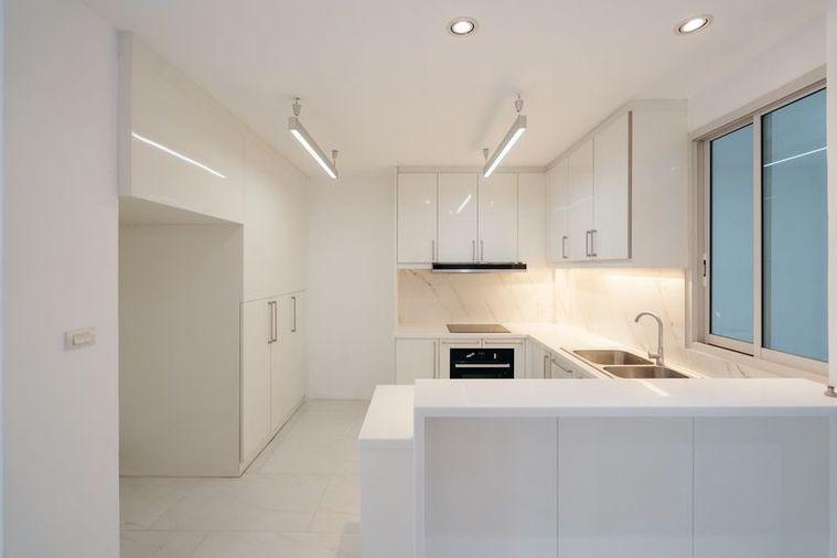 รูป 🔥🔥Best price!! 4b6b 39.9mb - Townhome - Sukhumvit 15 📞Call 090 919 9898 - รูปที่ 8/18