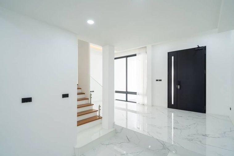 รูป 🔥🔥Best price!! 4b4b 29.9mb - Townhome - Sukhumvit 15 📞Call 090 919 9898 - รูปที่ 6/18