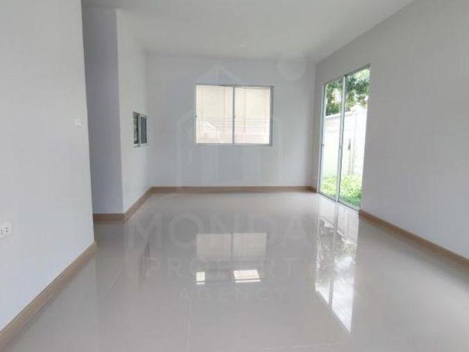 picture House for Sale ​🔥🔥 Special Price at J Villa Sukhumvit-Praksa MD-58728 - 2/17