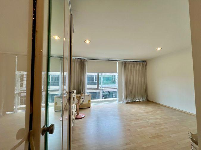 picture For Sale: 3-Story Townhome, Prime Location on Main Road – Noble Cube Pattanakarn - 18/26