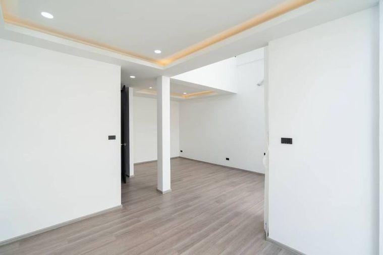 รูป 🔥🔥Best price!! 4b4b 29.9mb - Townhome - Sukhumvit 15 📞Call 090 919 9898 - รูปที่ 11/18