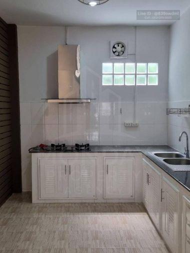 picture ð Urgently for sale : Flora Ville Srinakarin-Thaparak MD-94001 - 2/6