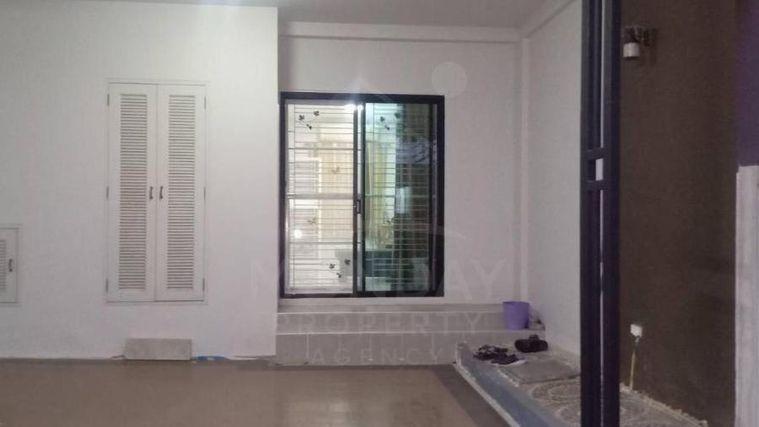 picture 📌 Urgently for sale : The Best Townhome Petchkasem 110 MD-87498 - 2/5