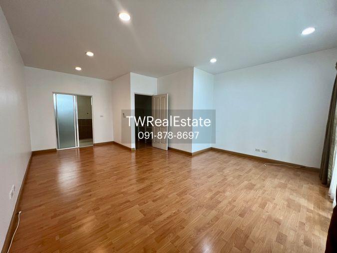 รูป 🏡 ขายด่วน! ทาวน์โฮม 3 ชั้น บ้านกลางเมือง S-Sense ศรีนครินทร์ | รีโนเวทใหม่ทั้งหลัง บนทำเลศักยภาพ ใกล้รถไฟฟ้า - รูปที่ 9/26