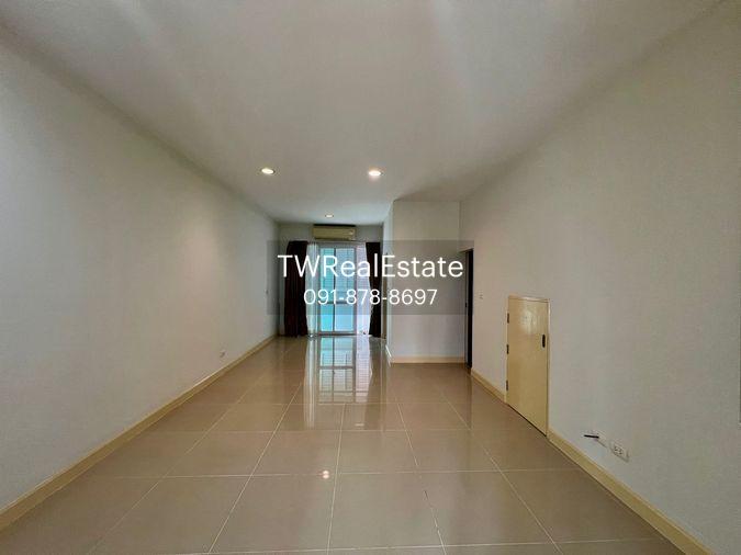 รูป 🏡 ขายด่วน! ทาวน์โฮม 3 ชั้น บ้านกลางเมือง S-Sense ศรีนครินทร์ | รีโนเวทใหม่ทั้งหลัง บนทำเลศักยภาพ ใกล้รถไฟฟ้า - รูปที่ 3/26