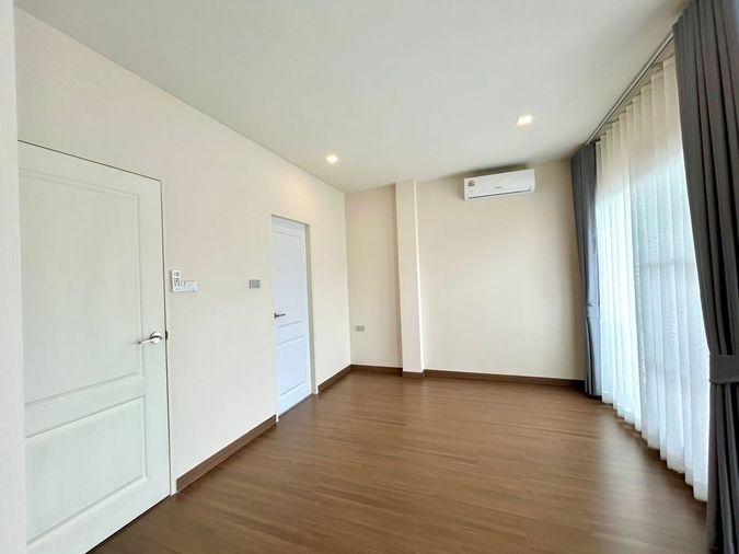 picture Lumpini Townplace, Rama 2 - Tha Kham, Samae Dam, Bang Khun Thian - 12/22