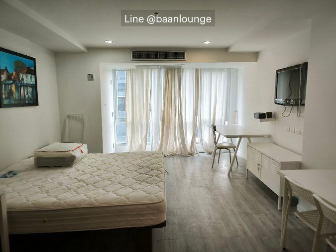 picture The Trendy Condominium 36 sq m Studio, 1 bathroom Studio, 1 bathroom, washing machine, dryer, near elevator - 2/28