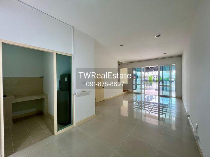 รูป ขายด่วน! ทาวน์โฮม 3 ชั้น (หลังมุม) โครงการบ้านกลางเมือง S-Sense ศรีนครินทร์ บ้านเปล่า พร้อมให้คุณตกแต่งตามสไตล์ที่ชอบ บนทำเลศักยภาพ - รูปที่ 6/25