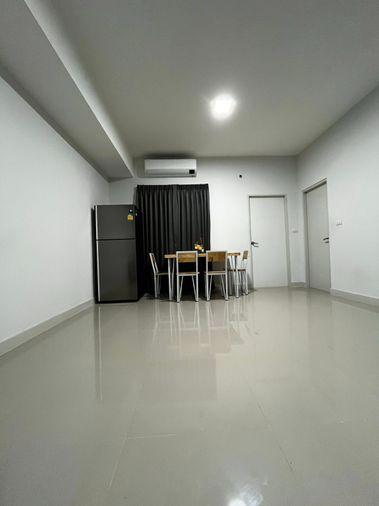 รูป ทาวน์เฮ้าส์ให้เช่า 📍 Pleno Sukhumvit-Bangna 2 📍 3 ห้องนอน 2 ห้องน้ำ เฟอร์นิเจอร์ และ เครื่องใช้ไฟฟ้าครบ - รูปที่ 7/11
