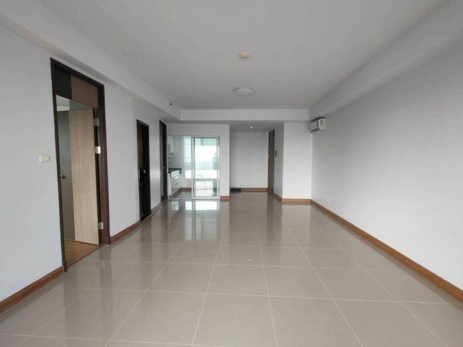 picture River view suite 2 bedroom Supalai reiver resort condo - 4/8