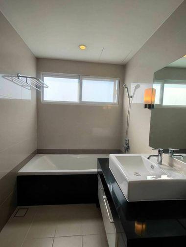 picture River view suite 2 bedroom Supalai reiver resort condo - 8/8