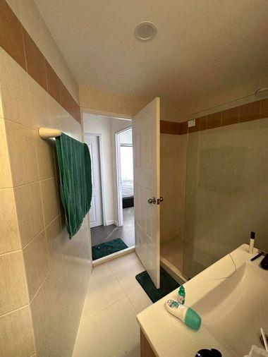 รูป Condo for Rent  Duplex 2 Bedrooms :  Thonglor Tower  (Rt-01) - รูปที่ 10/12