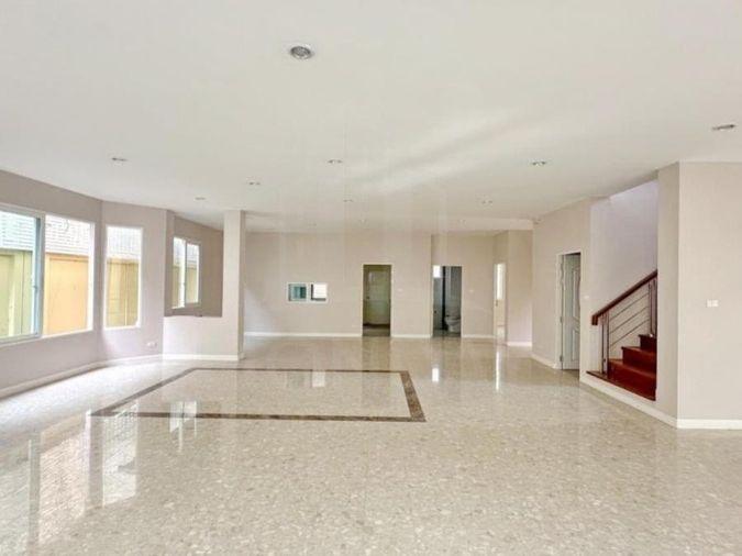 picture House for Sale ​🔥🔥 Special Price at ENRICH PARK MD-91784 - 8/17