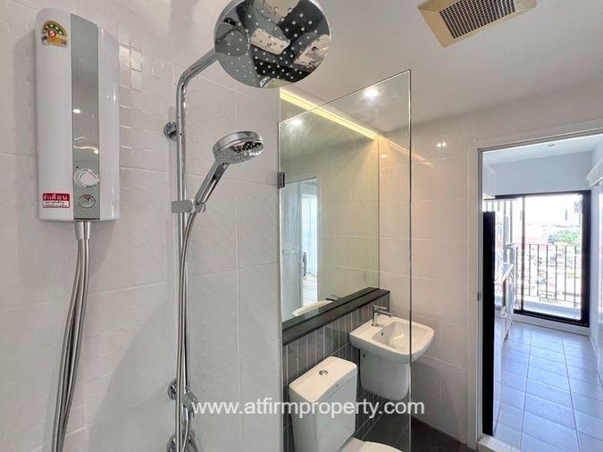 รูป 💥💥ขาย Condo The Tree Interchange 2B2B 58 ตร.ม.ตึก A ชั้น 14 ห้องสวย รีโนเวทใหม่ น่าอยู่มาก!! ใกล้ MRT เตาปูน สนใจ LINE: @atfirm💥💥 - รูปที่ 25/30