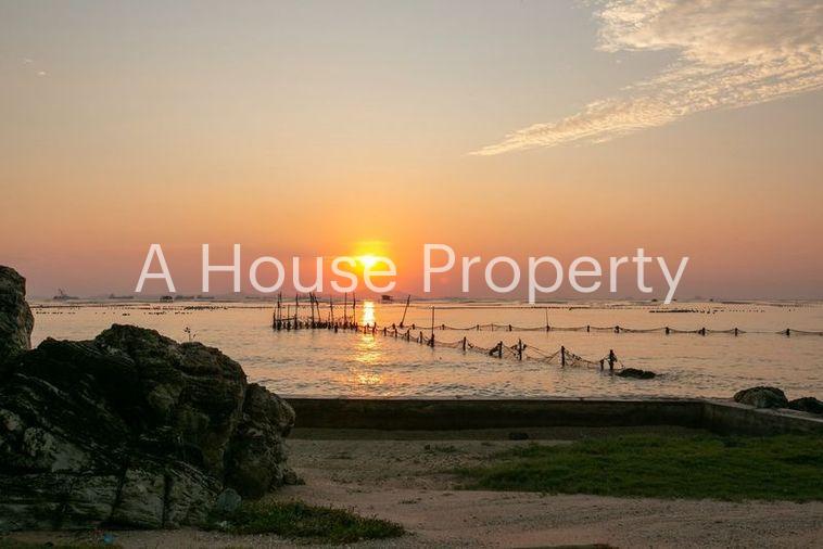 picture Luxury condo for rent, Golden Coast Sriracha Phase 1, beautiful room, fully furnished,move in ready - 17/18