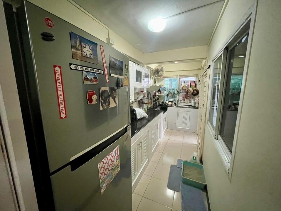รูป ขายบ้านเดี่ยว รีโนเวทใหม่ทั้งหลัง หมู่บ้านกิตตินิเวศน์ ซอยรามคำแหง 68 บ้านขนาดใหญ่ ทำเลดี พื้นที่ใช้สอยกว้าง เหมาะสำหรับอยู่อาศัยหรือทำโฮมออฟฟิศ - รูปที่ 6/22