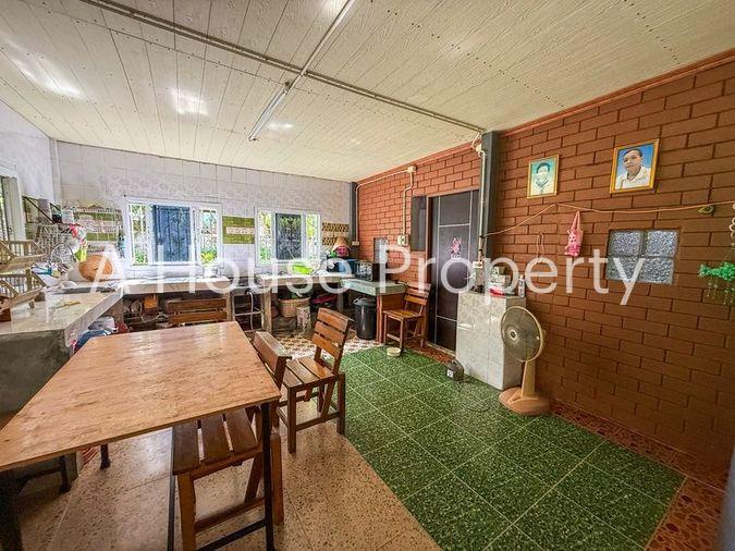 picture Beautiful plot of vacant land for sale with buildings in Suan Suea, Sriracha, Chonburi - 9/20