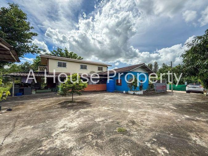 picture Beautiful plot of vacant land for sale with buildings in Suan Suea, Sriracha, Chonburi - 3/20