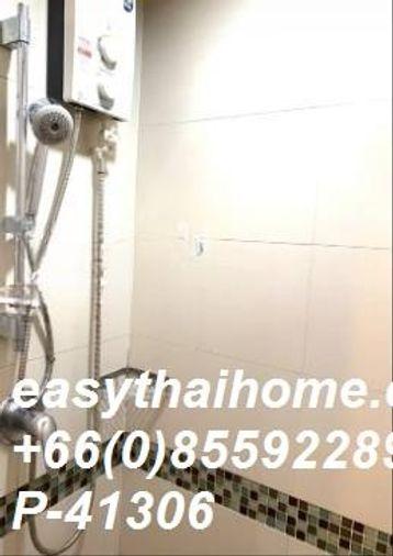 picture P-41306 | Lumpini Park Riverside Rama 3 High-Floor Pool View Condo at a Great Price – Fully Furnished!   Line ID: @easythaihome | 085-592-2897 - 4/8