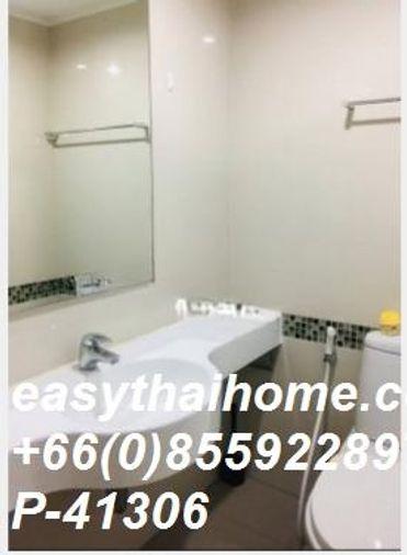 picture P-41306 | Lumpini Park Riverside Rama 3 High-Floor Pool View Condo at a Great Price – Fully Furnished!   Line ID: @easythaihome | 085-592-2897 - 5/8